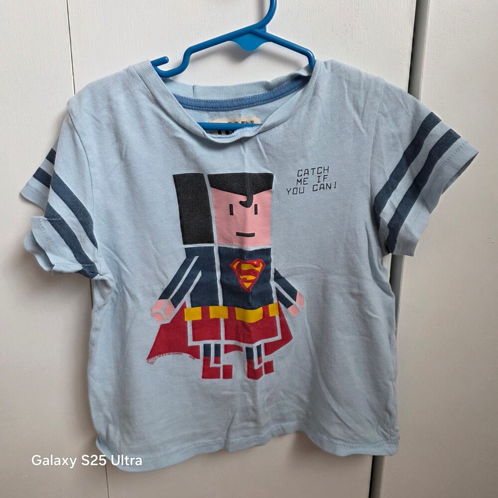 Love Art Minecraft Superman graphic t-shirt sz 2T‎